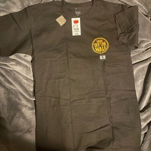Black and yellow Vans tee NWT